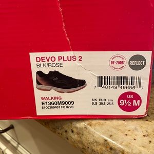 Ryka women’s sneakers
